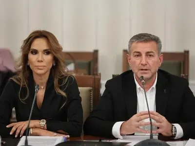 Ивайла Бакалова стана кожа и кости! Какво стопи миската? ФОТО по бански