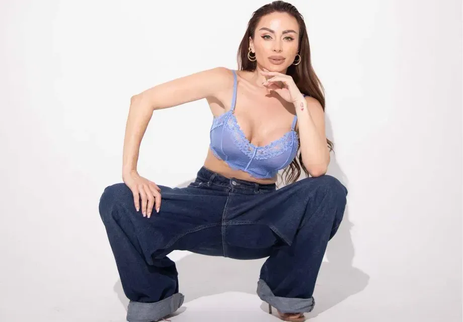 Мариана Маринова избира модел на България