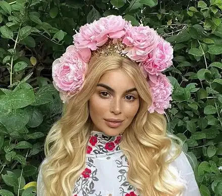 Мегз се връща към корените си (Фото)