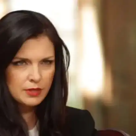 Моделката Жени Калканджиева: Чакам промени, така повече не може!