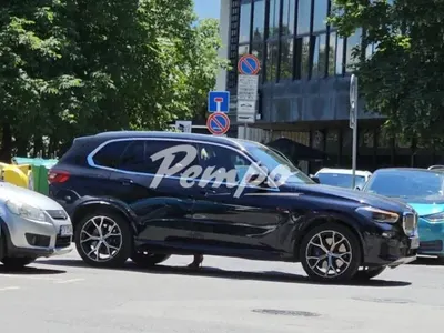 Натали Трифонова яхна джип за 150 бона (Снимки)