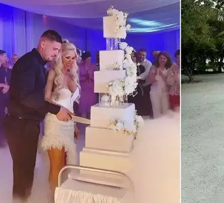 Плеймейтка вдигна тайна сватба