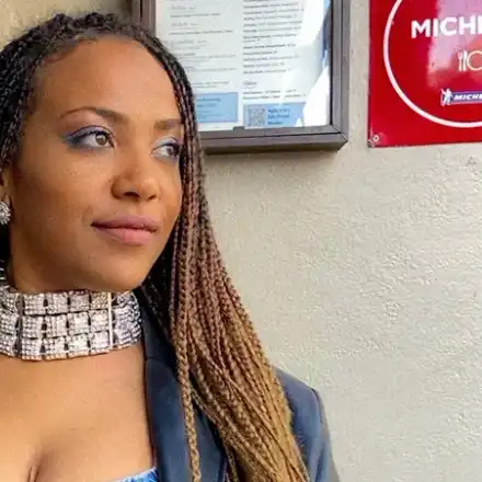 Прея проговори френски