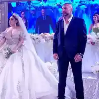 Роксана вдигна трета сватба с лихвар, роклята й тежи над 30 кг.