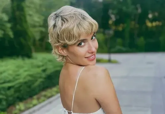 Ромина Андонова като Мерилин Монро ВИДЕО