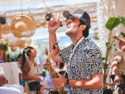 Саксофонист номер 1 в Европа идва в Слънчев бряг