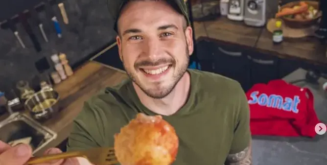 Шеф Симеонов: 2 години събирах рецептите за книгата:  „С Никола по света: Street food ама хелти“