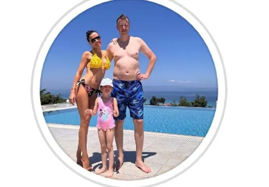 Щерката на Илиана Раева отлага сватбата! (Подробности)