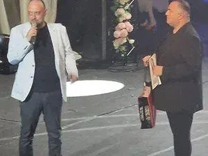 След 20 години отсъствие: Лия се завърна на сцената, дъщеря й я засенчи (СНИМКИ)