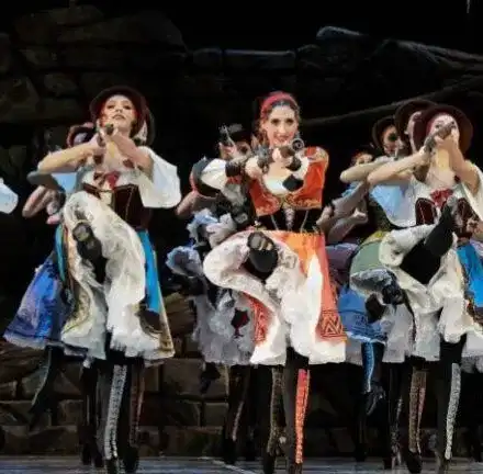 В „Катарина, или Дъщерята на разбойника“: 60 балетисти превземат Варна!