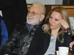 90-годишният Ицко Финци написа книга с 6-годишната си дъщеря Матилда
