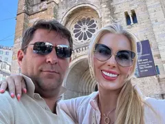 Защо Антония Петрова си ЗАРЯЗА децата?
