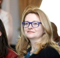 След зверската катастрофа: Колеги се молят за живота на журналистката Севда Шишманова