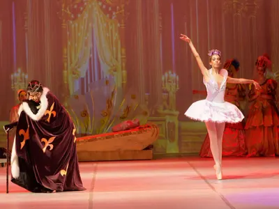 Балетният шедьовър „Спящата красавица“ във варненския Летен театър
