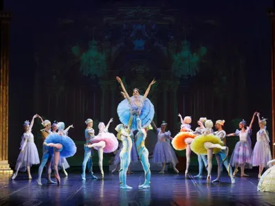 Балетният шедьовър „Спящата красавица“ във варненския Летен театър
