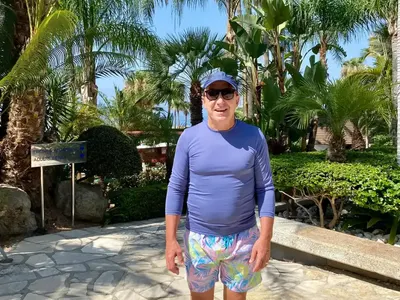 Баровеца пак заминава  при внуците в Кипър