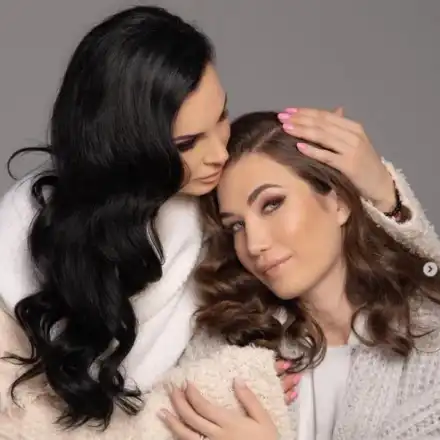 Цеци Красимирова се събра с дъщеря си