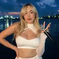 Дара Екимова против хейтърите на прайда