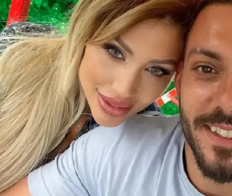 Джулиана Гани: Не съм се разделила с мъжа ми!