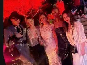 Докато Валери спи, Мария пирува! Бакалова на купон в Сен Тропе