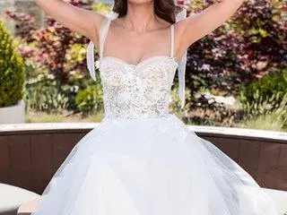 ДРАМА: Булчинска рокля спира Евгени да се ожени за Валерия СНИМКИ