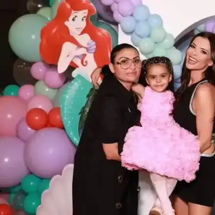 Дъщерята на Преслава изпитва Софи Маринова по английски ВИДЕО