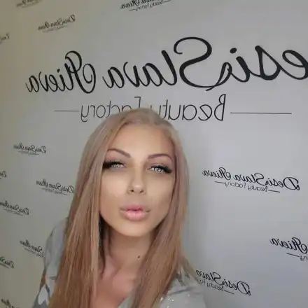 Емануела с рекорден брой гардове