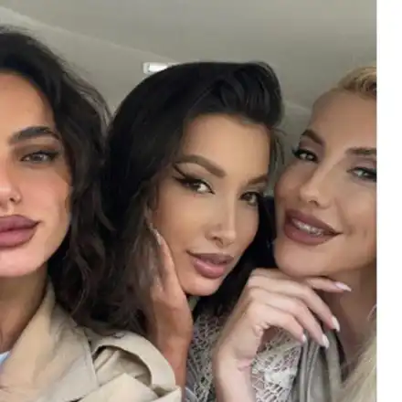 Ергенка се снима гола за промоция