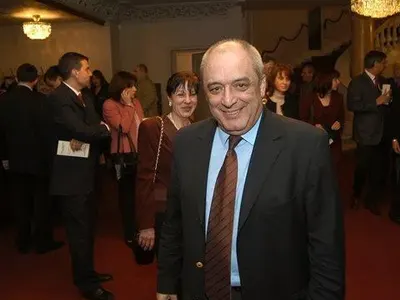 Етиен Леви БЕСЕН: Ще съдя всеки, който твърди, че съм бил агент на ДС