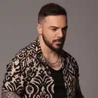 Гръцката звезда Трендафилос пее у нас за 20лв.