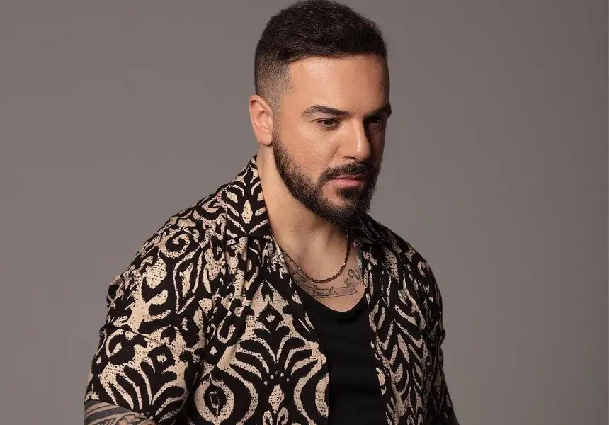 Гръцката звезда Трендафилос пее у нас за 20лв.