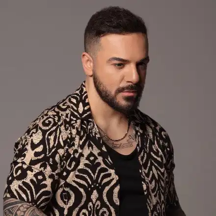 Гръцката звезда Трендафилос пее у нас за 20лв.