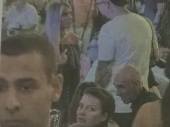 И тя иска на първия ред: Русата Златка  вдигна скандал заради Николета (Снимки от цирка)