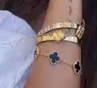 Излагация! Тита с гривни за 50 бона, а маникюрът – тотал щета!? (СНИМКИ)