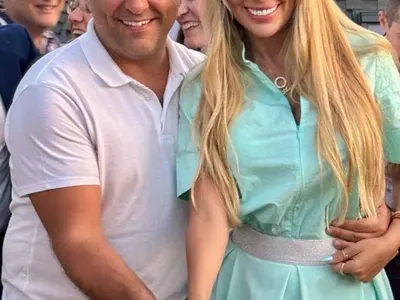 Като за фрийк шоу: Антония Петрова лъсна без фотофилтри (ПОПИЛЯХА Я)