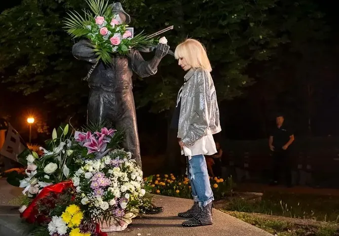 Лили почете паметта на Тодор Колев
