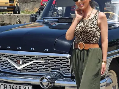 Лорд Евгени Минчев: Глория облечена в огледален, но находчив кич. Орлин и Чефо да се срещнат модно! И още + СНИМКИ