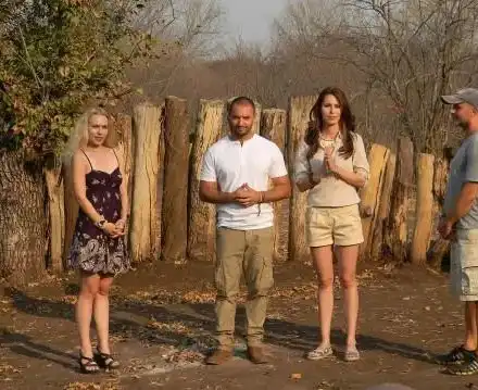 Людмила Филипова си другарува с крави