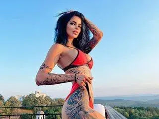 Марешка Бардем от "Игри на волята" пръснала 30 бона за лечение на рак (Снимки)