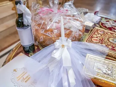 Наско и Илиана кръстиха внучката на Илинден (СНИМКИ)