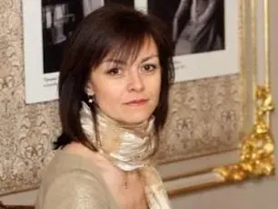 НИКАК ДАЖЕ! Съпругата на Николай Ненчев: Познавам двете любовници на мъжа ми, но не са такива