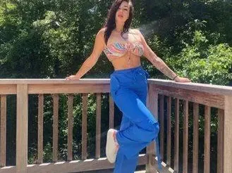 Никол от „Игри на волята“ се стопи