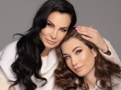 По стъпките на мама: Щерката на  Цеци Красимирова  сложи силикон (Горещо ФОТО)