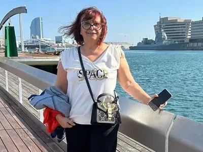 Погребват Миглена Ангелова с парти и балони