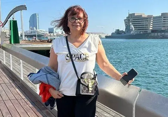 Погребват Миглена Ангелова с парти и балони