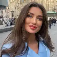 Саня Борисова стана стюардеса