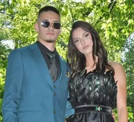 Шампионка Радина е гадже с 19-годишен спринтьор (СНИМКИ)