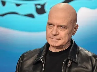 Слави МЪСТИ БРУТАЛНО на Грахич, иска да я заличи! (ШОКИРАЩИ разкрития)