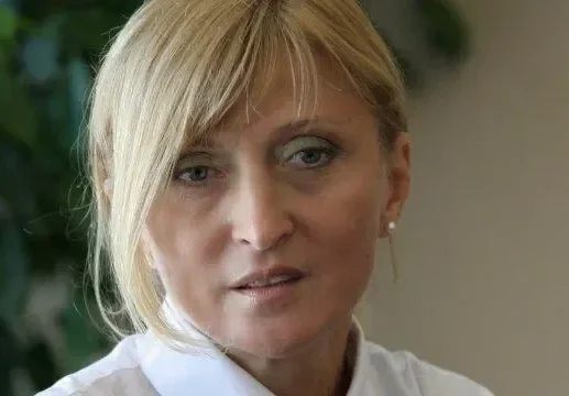 След зверската катастрофа: Колеги се молят за живота на журналистката Севда Шишманова