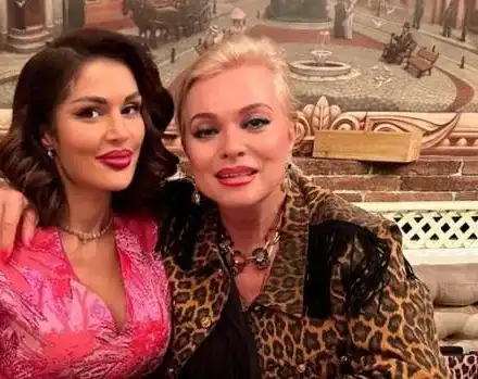 Вече стряска: Щерката на Искра Радева си напраска гигантски джуки